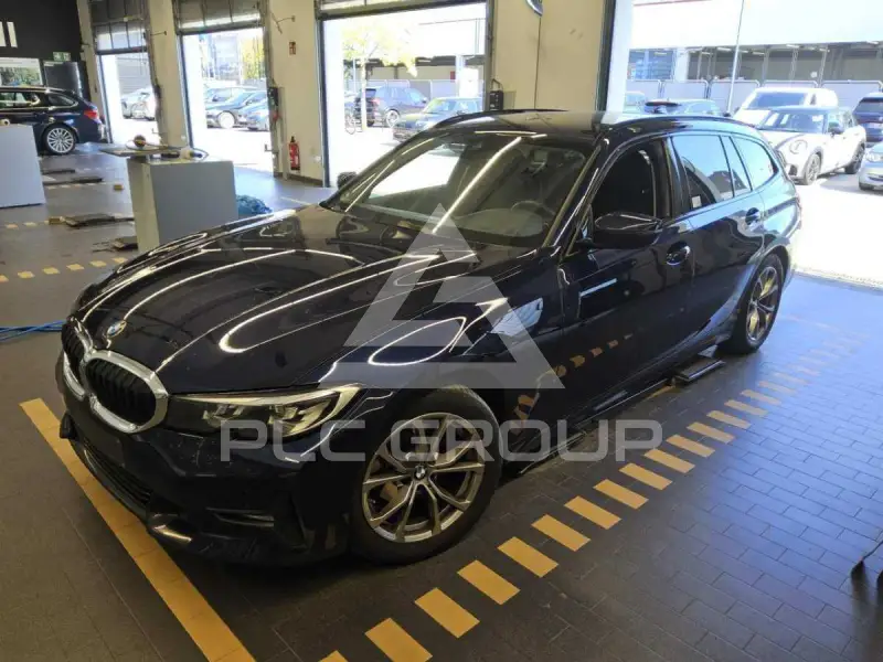 2021 BMW 320