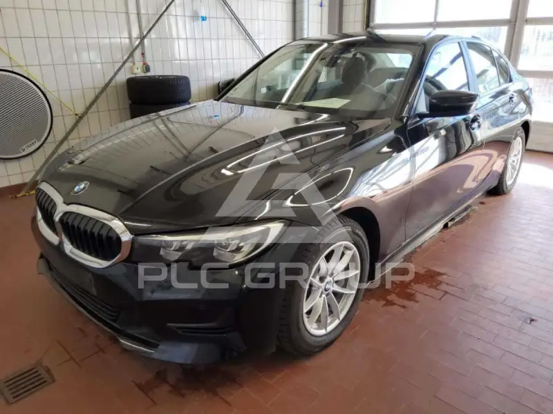 2021 BMW 320