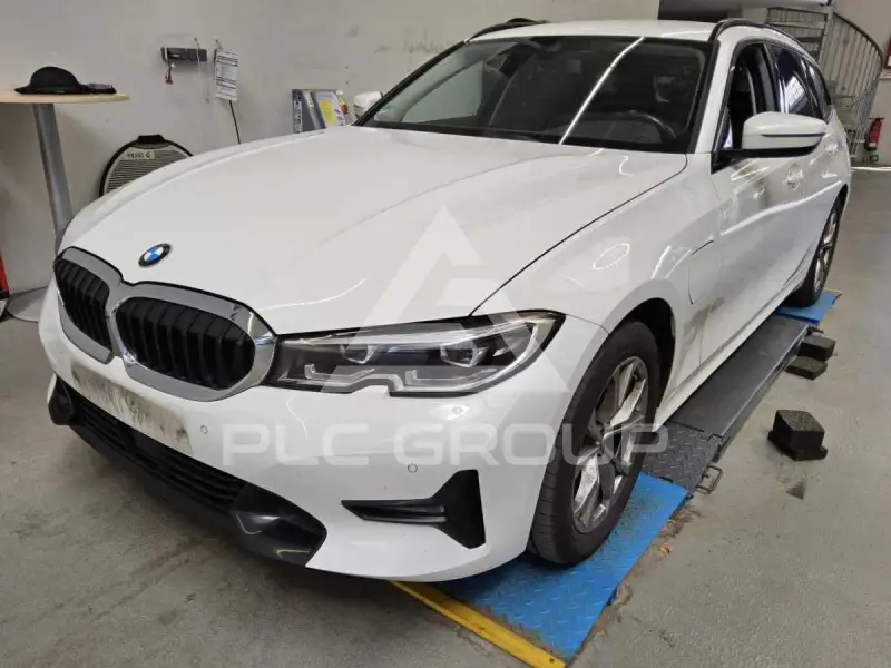 2021 BMW 320