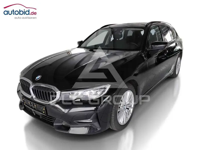 2021 BMW 320