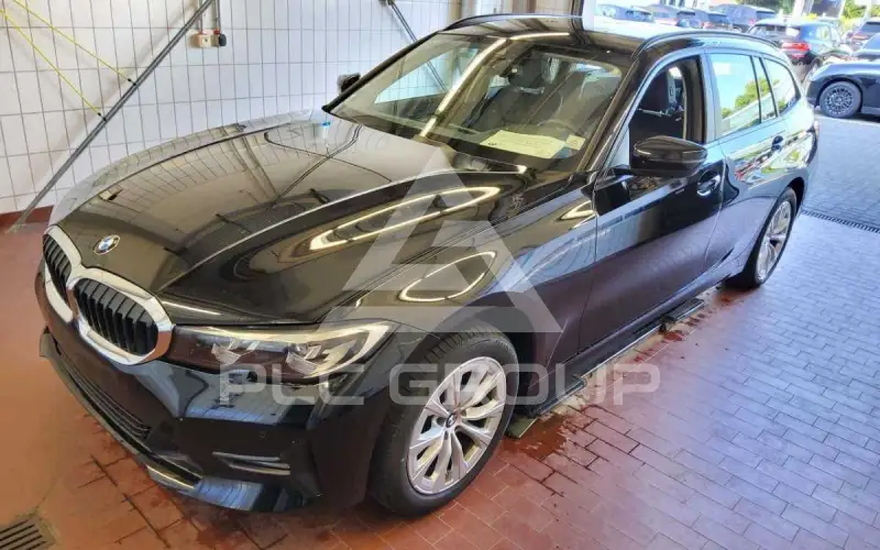 2021 BMW 320