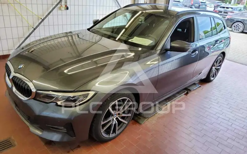 2021 BMW 320