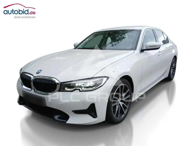 2021 BMW 320