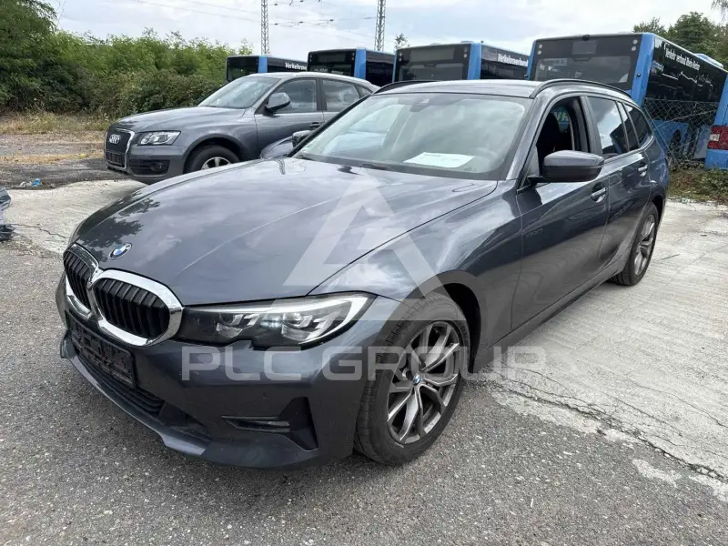 2021 BMW 320