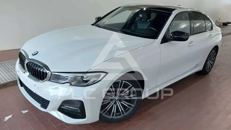 2021 BMW 320