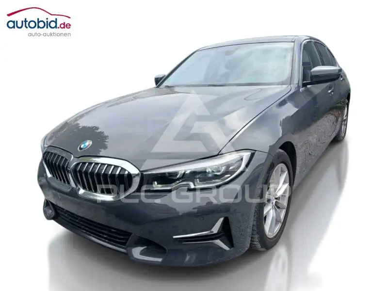 2021 BMW 330
