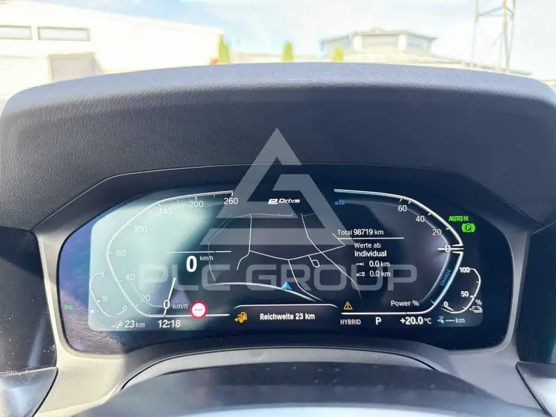 2021 BMW 330