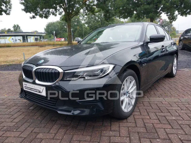 2021 BMW 330