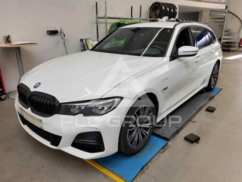 2021 BMW 330