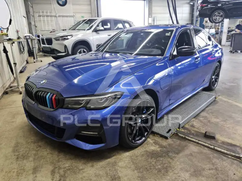 2021 BMW 330