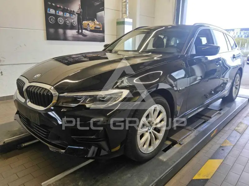 2021 BMW 330