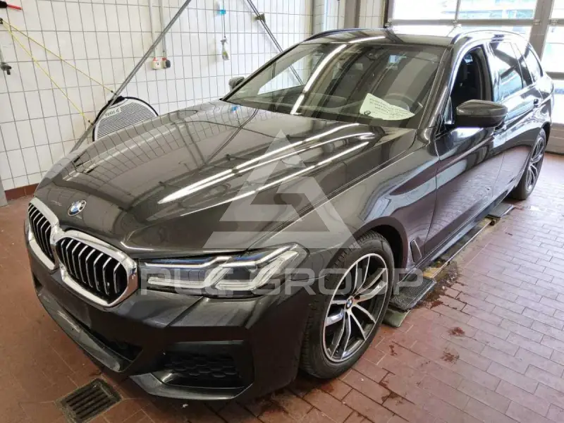 2021 BMW 540