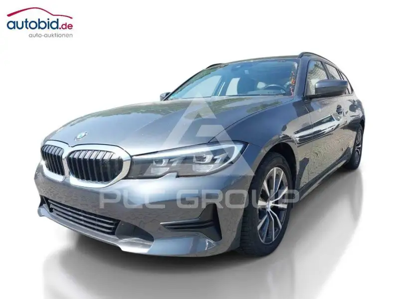 2021 BMW 318
