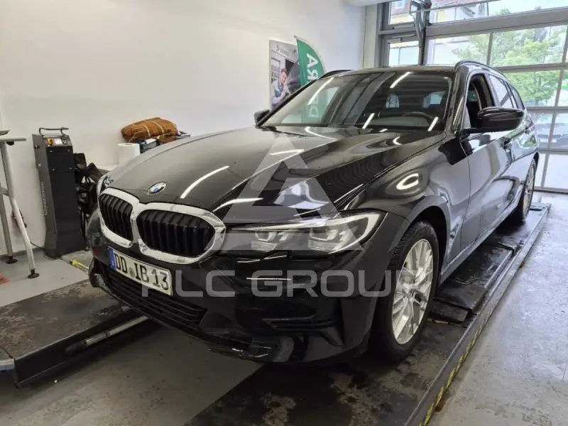 2021 BMW 318
