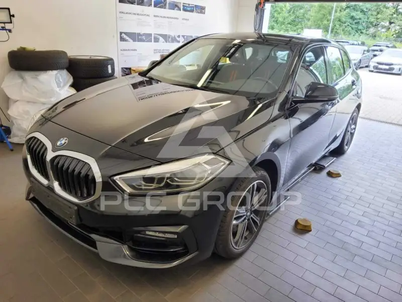 2021 BMW 118