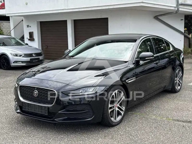 2021 Jaguar XE