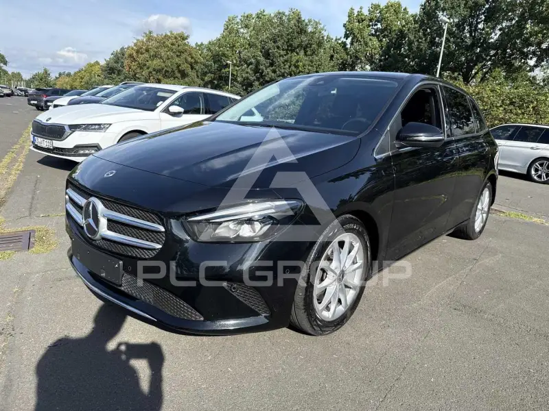 2021 Mercedes Benz B 200