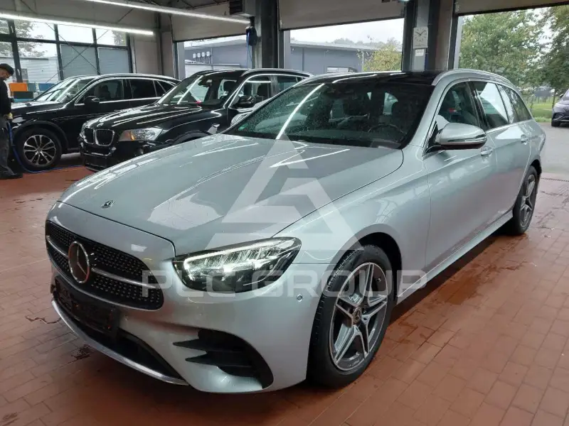 2021 Mercedes Benz E 300