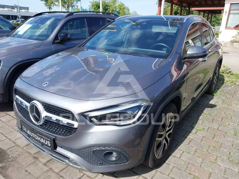 2021 Mercedes Benz GLA 250