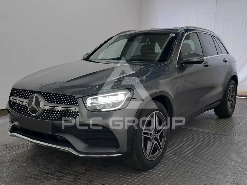 2021 Mercedes Benz GLC 220