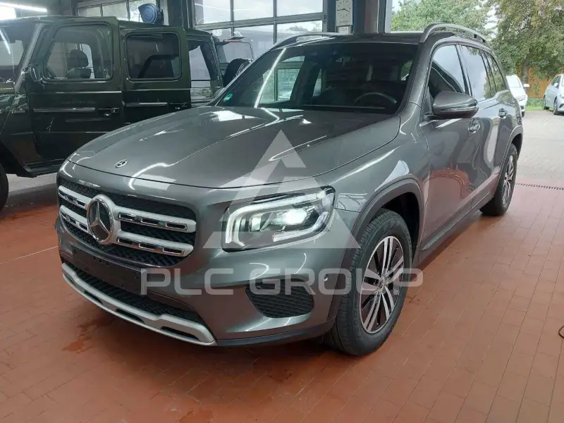 2021 Mercedes Benz GLB 220