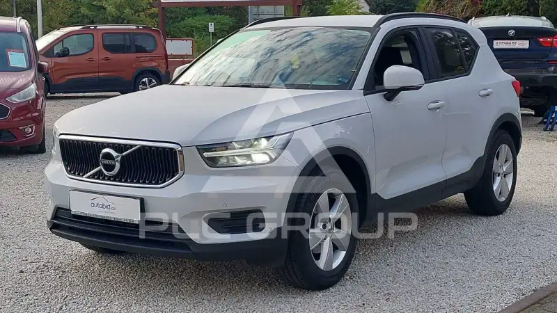 2021 Volvo XC40