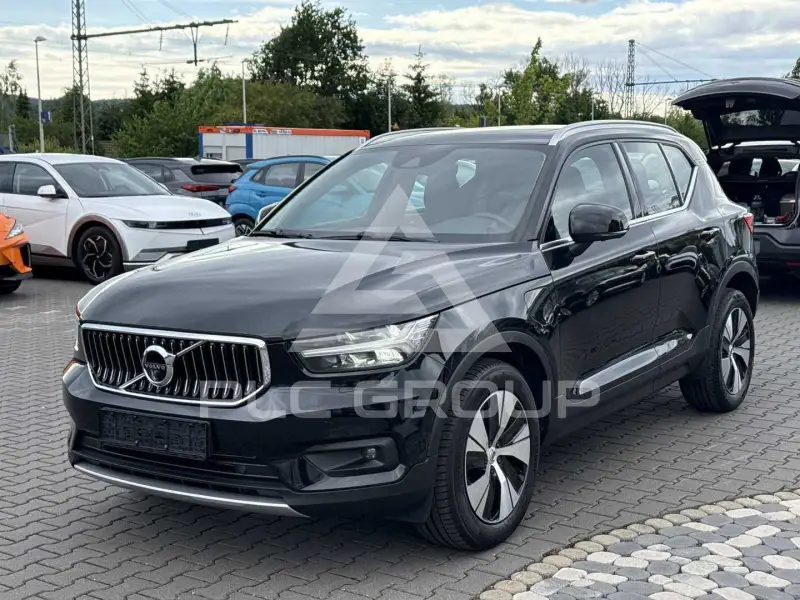 2021 Volvo XC40