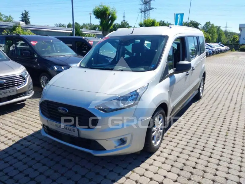 2021 Ford Tourneo