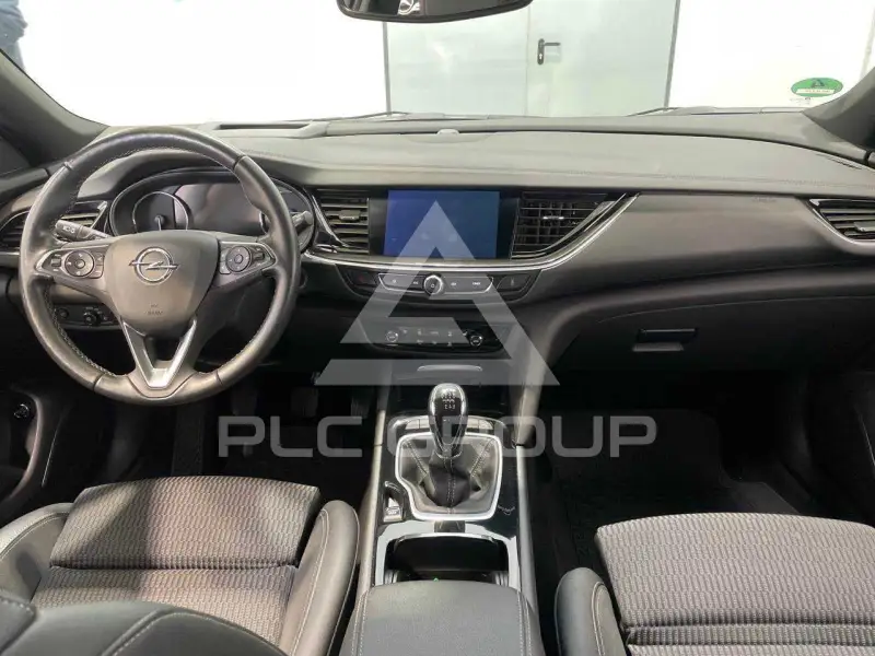 2021 Opel Insignia