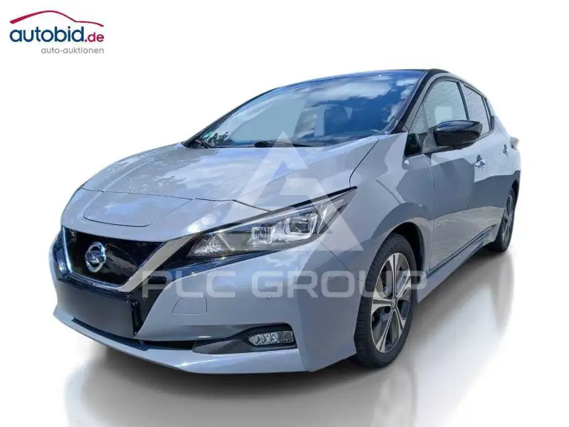2022 Nissan LEAF