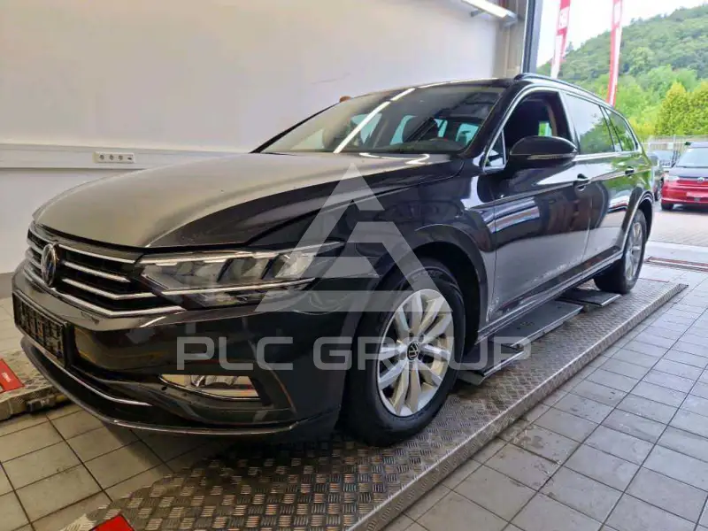 2022 Volkswagen PASSAT