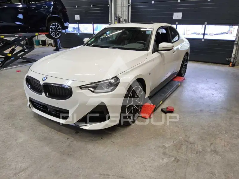 2022 BMW 220