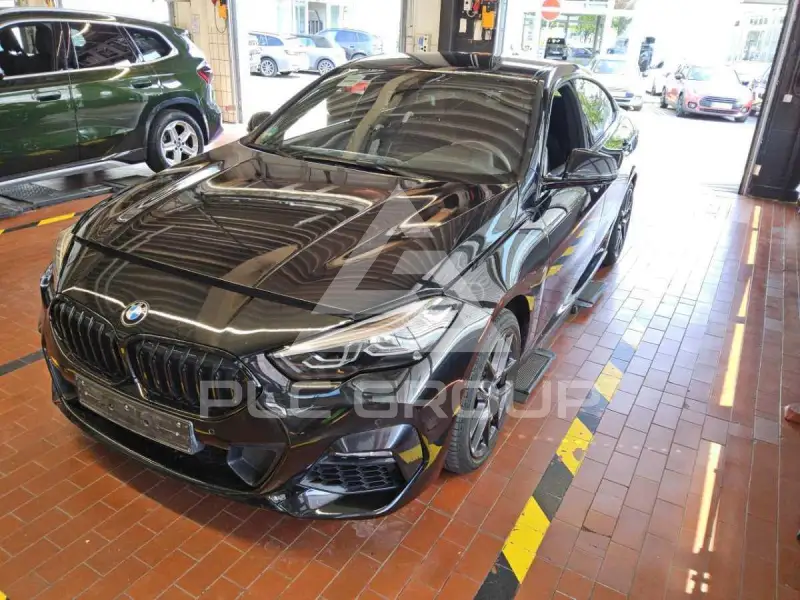2022 BMW 220