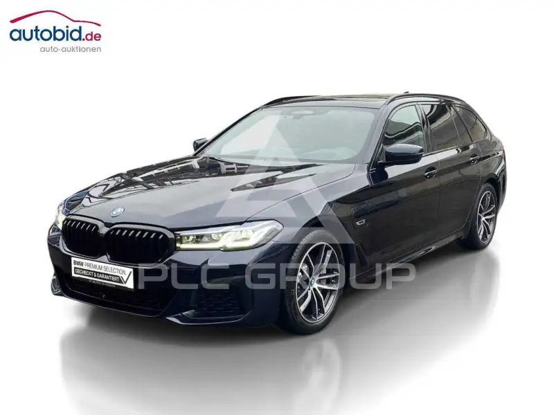 2022 BMW 530