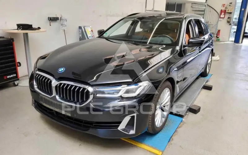 2022 BMW 530