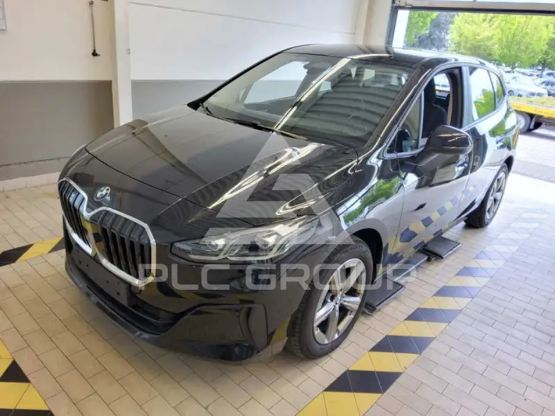 2022 BMW 218