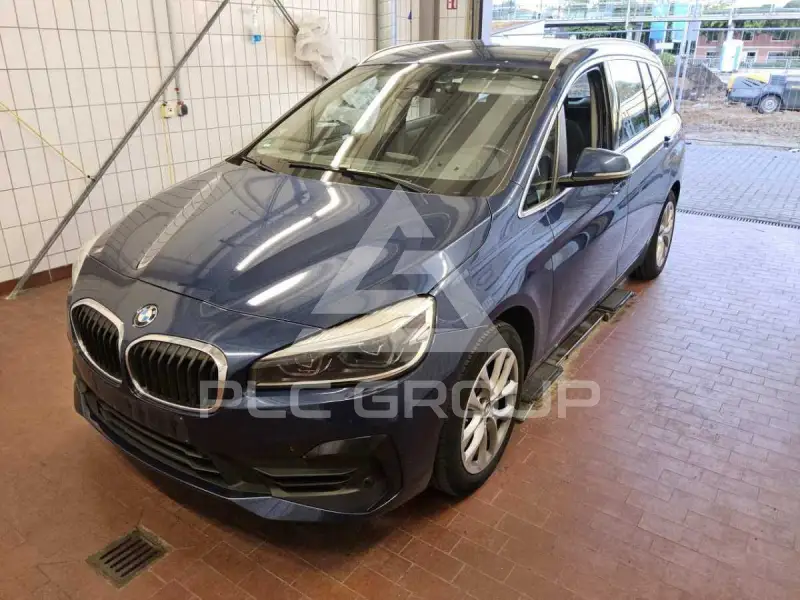 2022 BMW 218