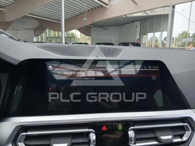 2022 BMW 320