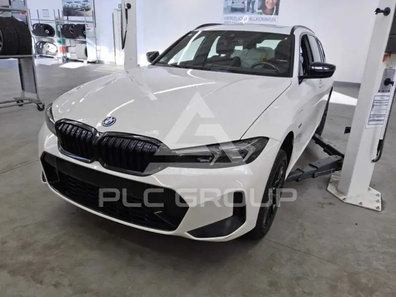 2022 BMW 330