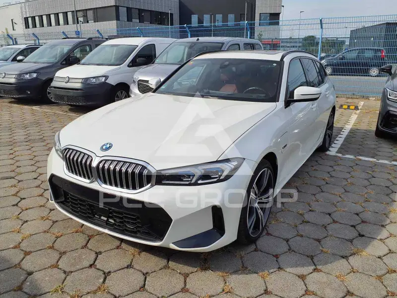 2022 BMW 330