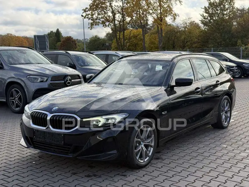 2022 BMW 330