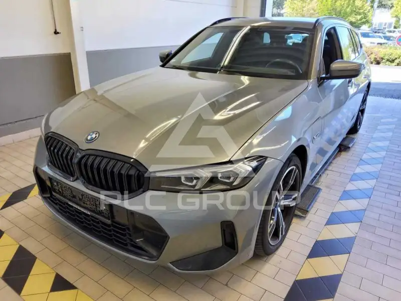 2022 BMW 330