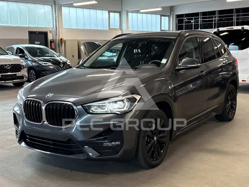 2022 BMW X1