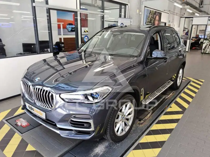 2022 BMW X5