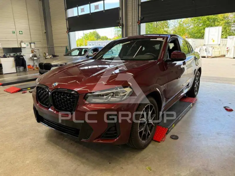 2022 BMW X4
