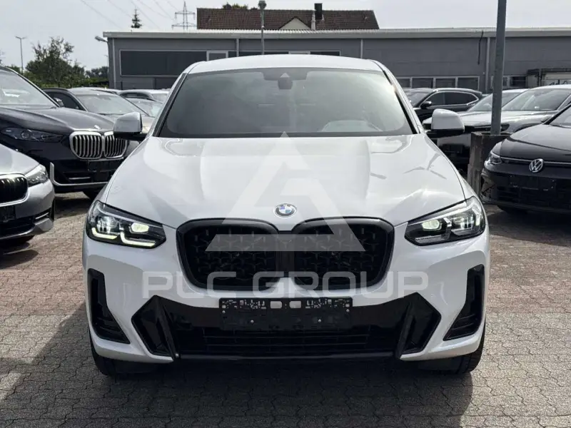 2022 BMW X4