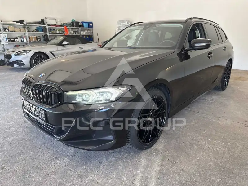 2022 BMW 318