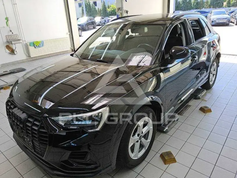 2022 Audi Q3