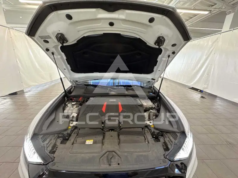 2022 Audi SQ8