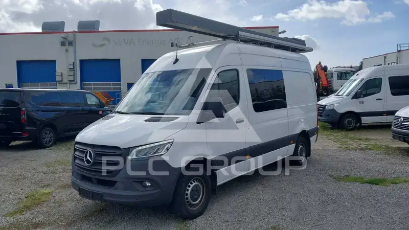 2022 Mercedes Benz Sprinter
